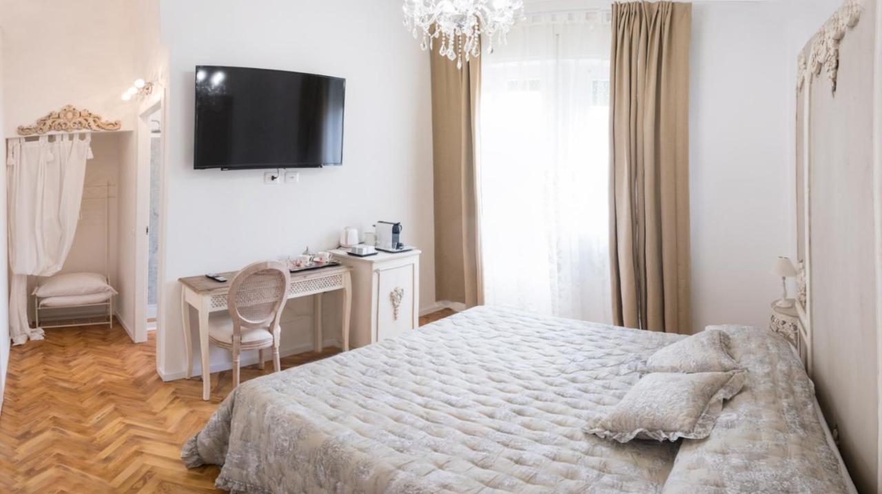 Althea Apartamento Viareggio Exterior foto